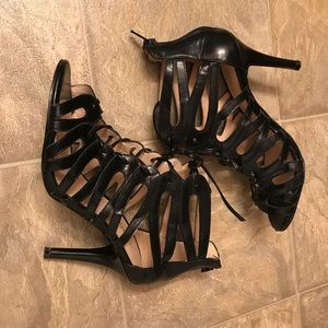 Nine West lace up heel